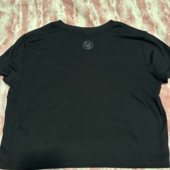 Crop top - Picture 2 of 2